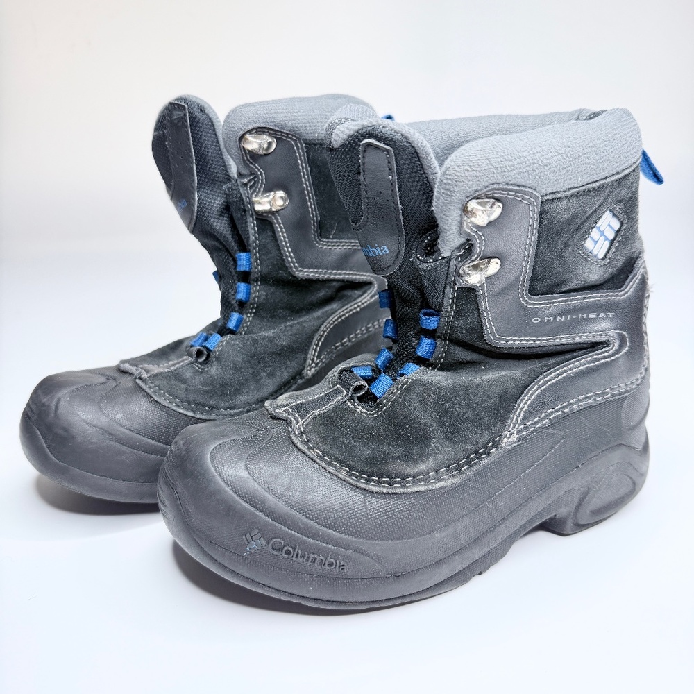 Columbia Youth Boys Size 2 Insulated Black Winter Snow Boots with Omni Heat